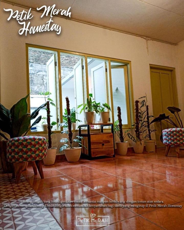 Petik Merah Homestay Pakualaman Екстериор снимка