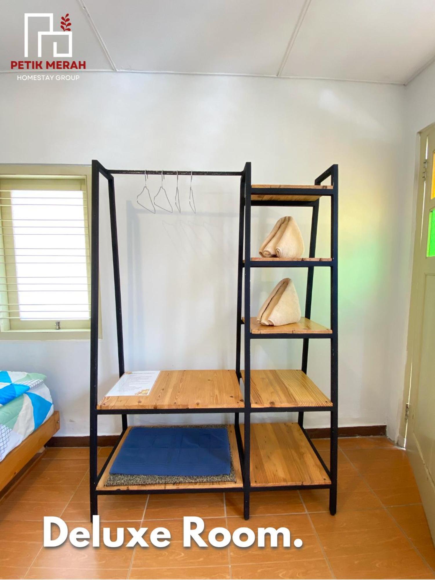 Petik Merah Homestay Pakualaman Екстериор снимка